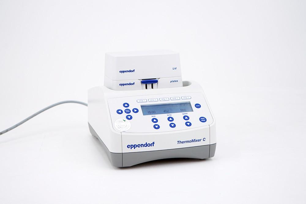 Eppendorf ThermoMixer C Temperature-Controlled Mixer with Plate SmartBlock and Lid