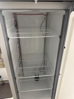 Thermo Scientific TSX Series TSX2320FA -20°C Ultra-Low Temperature Laboratory Freezer-cover