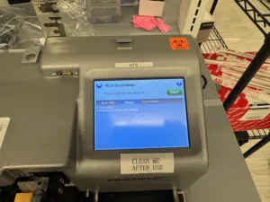 BioTek Multiflo FX Washer Dispenser MFXPW with Touchscreen and BioStack Automation Compatibility, 2 of 3