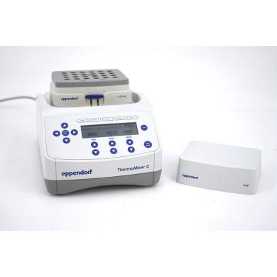 Eppendorf Thermomixer C with 24 x 1.5ml Smartblock and Lid – Temperature-Controlled Sample Mixer-cover
