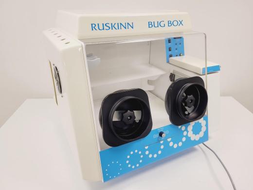Baker Ruskinn BUGBOX Anaerobic Cabinet for Controlled Atmosphere Workflows-cover