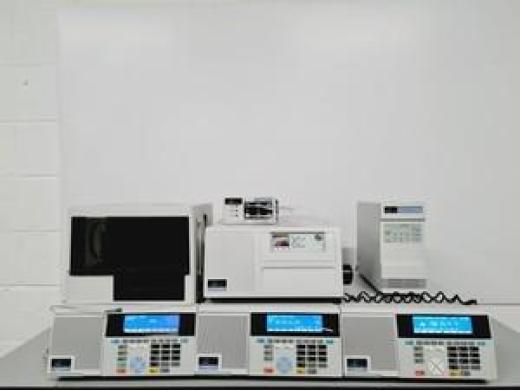 Perkin Elmer 200 Series HPLC System with PC & Software Lab-cover