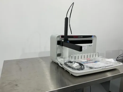 Thermo Scientific ISC-65 Autosampler for Automated Sample Introduction