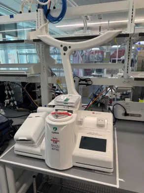 Cytiva Sefia S-2000 Automated Cell Processing System with Integrated Printer and Barcode Reader