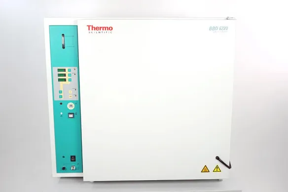 Thermo Heraeus BBD 6220 CO2 Incubator