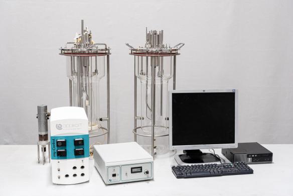 Applikon My Control Bioreactor for Controlled Cell Culture and Bioprocessing Applications-cover