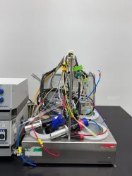 Eppendorf Das Gip Bioreactor System, 3 of 4