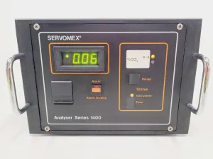 Servomex Series 1400 CO2 Analyser, 9 of 12