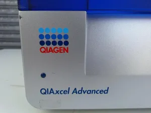 Qiagen QIAxcel Advanced DNA Analyzer with Accessories, 3 of 7