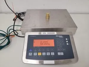 Minebea Intec Combics 2 CAW2S1-30ED-I Weighing Scale, 9 of 15