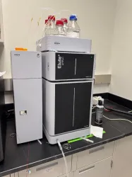 Bruker timsTOF Pro 2 Trapped Ion Mobility Mass Spectrometer with Elute UHPLC System, 8 of 15
