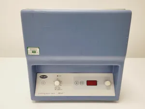 Stuart SBS40 Shaking Water Bath for Controlled Temperature and Agitation, 2 of 17