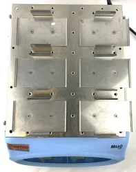 Thermo Scientific MaxQ 2000 Digital Benchtop Orbital Shaker with Microplate Platform, 2 of 7