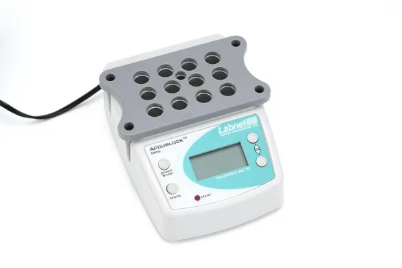 Labnet Accublock Mini Digital Dry Bath D0100-230V with Heating Block, +5 to 100°C, 12 × 1.5 mL