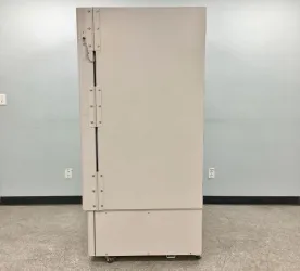 Thermo Scientific TSE 600D Ultra Low Temperature Freezer for Biomedical Sample Storage, 3 of 13