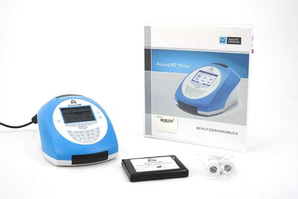 bioMérieux Astute 140 Automated Bacterial Suspension Preparation System for AST-cover