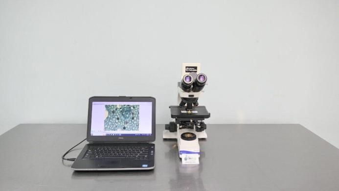 Fisher Micromaster Compound Trinocular Inverted Microscope with Phase Contrast and LED Illumination-cover