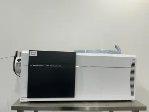 Agilent Technologies 6460 Triple Quad LC/MS G6460A Triple Quadrupole Mass Spectrometer, 2 of 4
