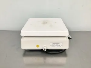 Thermolyne Mirak Magnetic Hotplate Stirrer with Ceramic Top Plate and Independent Heat/Stir Controls, 4 of 9