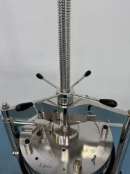 Millipore QuikScale 630 Manual Compression Preparative Chromatography Column, 2 of 4