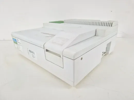 Perkin Elmer Lambda 25 UV/Vis Spectrophotometer