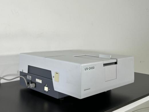 Shimadzu UV-2450 UV-Vis Spectrophotometer for Precise Absorbance Measurements-cover