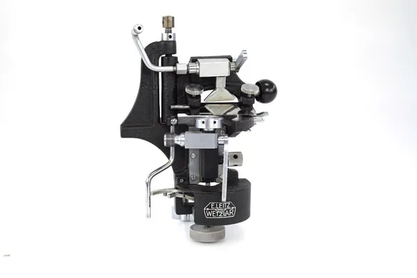 Leitz 20945 Rare Antique Screw Microtome