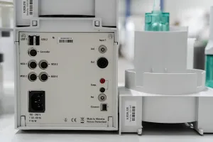 Metrohm 815 USB Sample Processor for Automated Sample Preparation with Integrated Membrane Pump, 7 of 9