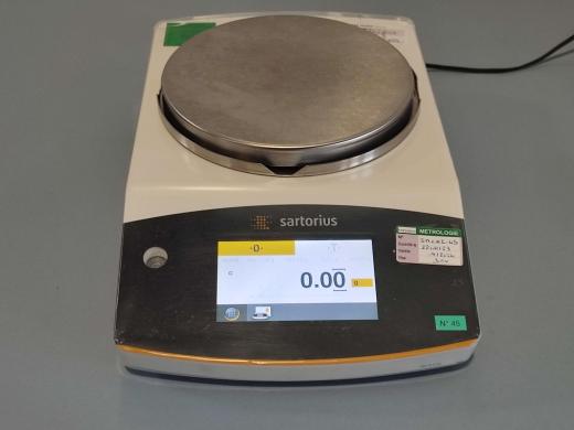 SARTORIUS QUINTIX 1102 1CFR Precision Balance 1100g / 0.01g-cover