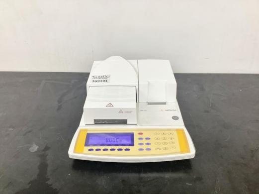 Sartorius MA100 Halogen Moisture Analyzer with Integrated Weighing Pan-cover