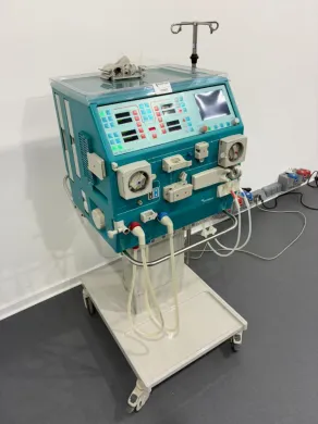 Gambro AK-200 Ultra S Hemodialysis Machine for Renal Replacement Therapy