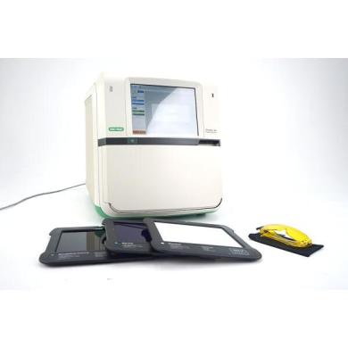 Bio-Rad ChemiDoc MP Multiplex Fluorescence Imaging System with Blue, White, and UV Tray-cover