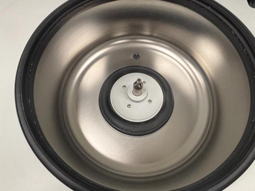 Eppendorf 5910R Refrigerated Benchtop Centrifuge for Temperature-Sensitive Sample Processing-cover