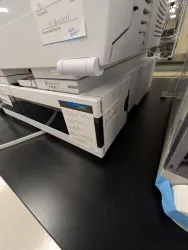 Agilent 1260 Infinity II HPLC System with Diode Array Detector and Autosampler, 17 of 19