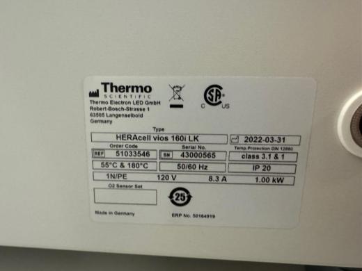 Thermo Fisher Scientific HERAcell vios 160i LK Double Stack CO2 Incubator System-cover