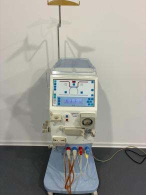 Gambro AK-96 Hemodialysis Machine with Integrated Blood and Dialysate Flow Controls-cover