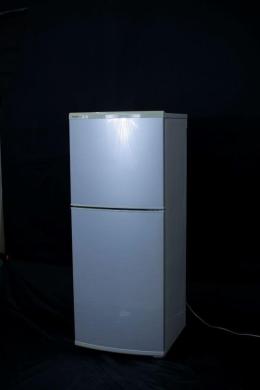 Morita MR-F140D Non-CFC Freezer Refrigerator Laboratory Unit-cover