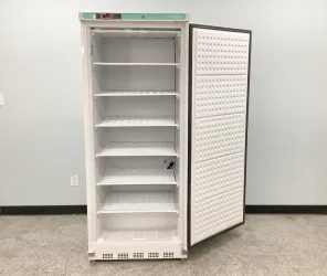 Norlake FF201WWW/0MHC Manual-Defrost Flammable Storage Laboratory Freezer (-15°C to -25°C), 5 of 12