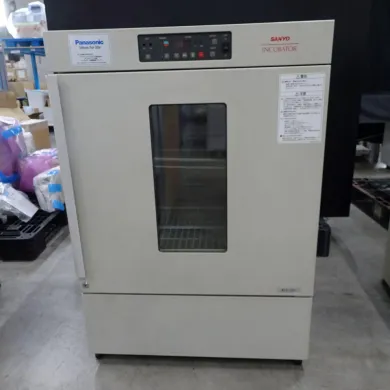 SANYO MIR-153 Refrigerated Incubator 123L with Low Temperature Control