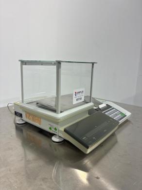Mettler Toledo PR2003DR DeltaRange Precision Analytical Balance with Draft Shield and Integrated Printer-cover