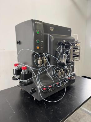 Amersham Biosciences Akta Pilot Multi-Pump Chromatography System for Protein Purification-cover