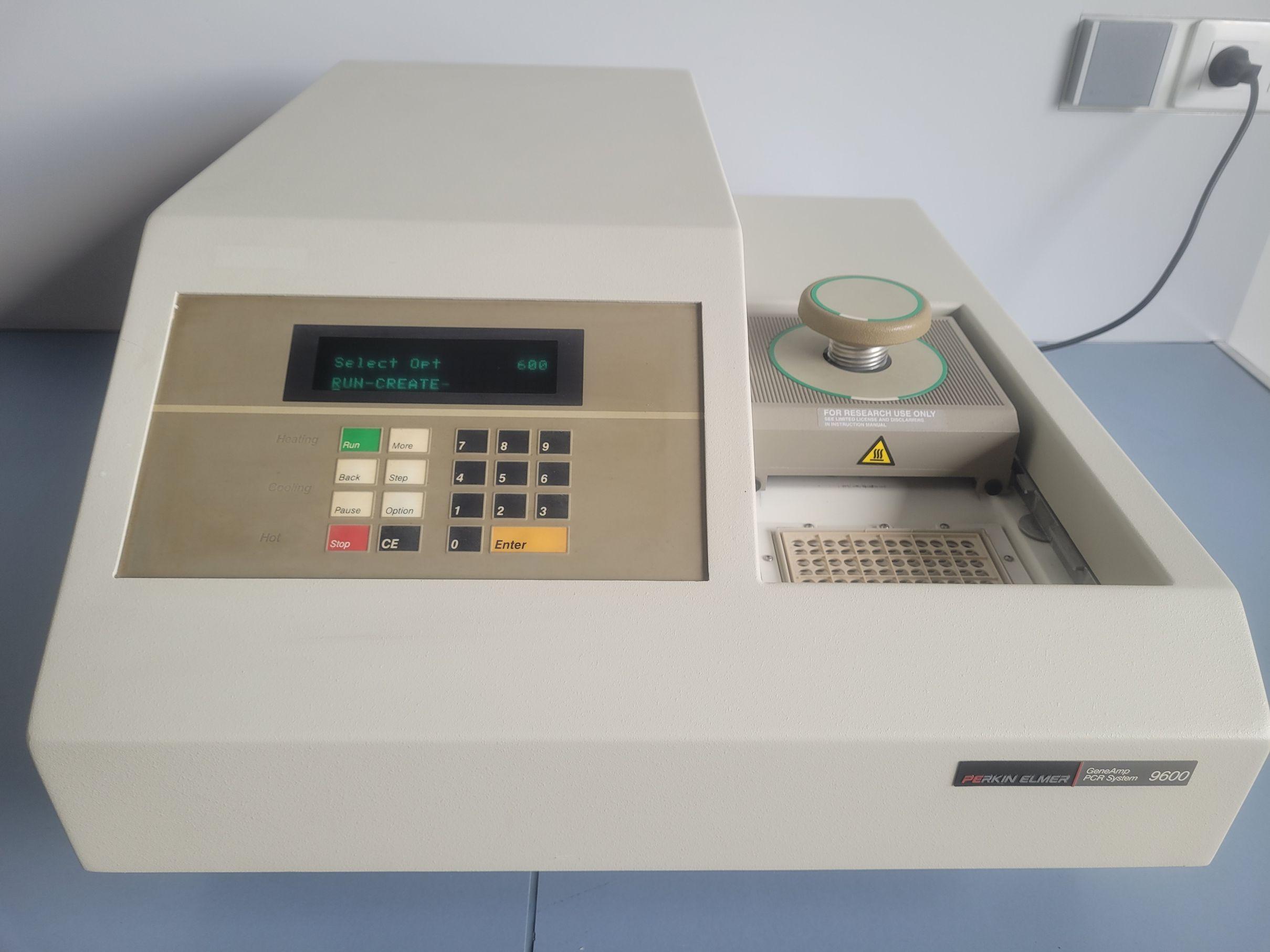Perkin Elmer 9600 Gene Amp PCR System