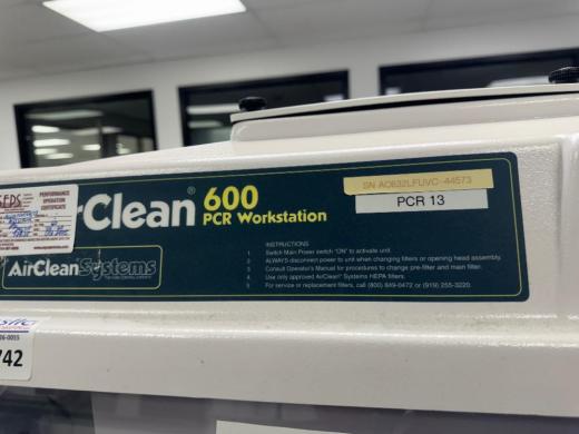 AirClean 600 AC632LFUVC PCR Workstation with HEPA Filtration and UV Decontamination-cover