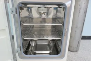 Thermo Scientific Napco 8000 Direct-Heat CO2 Incubator for Cell and Microbiology Labs, 7 of 18