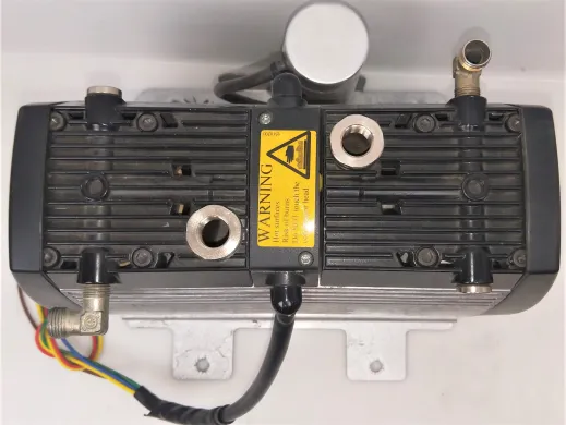 Jun-Air OF332-0B Oil-Less Rocking Piston Pump Motor Compressor