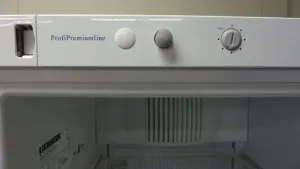 Liebherr LGex 3410 Mediline Refrigerator, 3 of 4