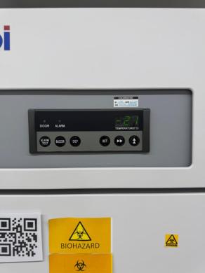 PHCbi MDF-U731M-PE Biomedical Ultra-Low Temperature Freezer -30°C-cover