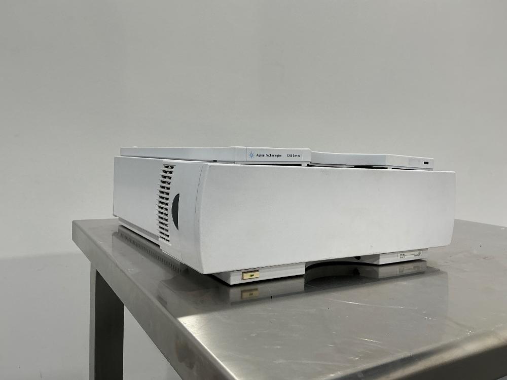 Agilent Technologies 1200 Series Thermostatted Column Compartment G1316A for Precise Temperature Control