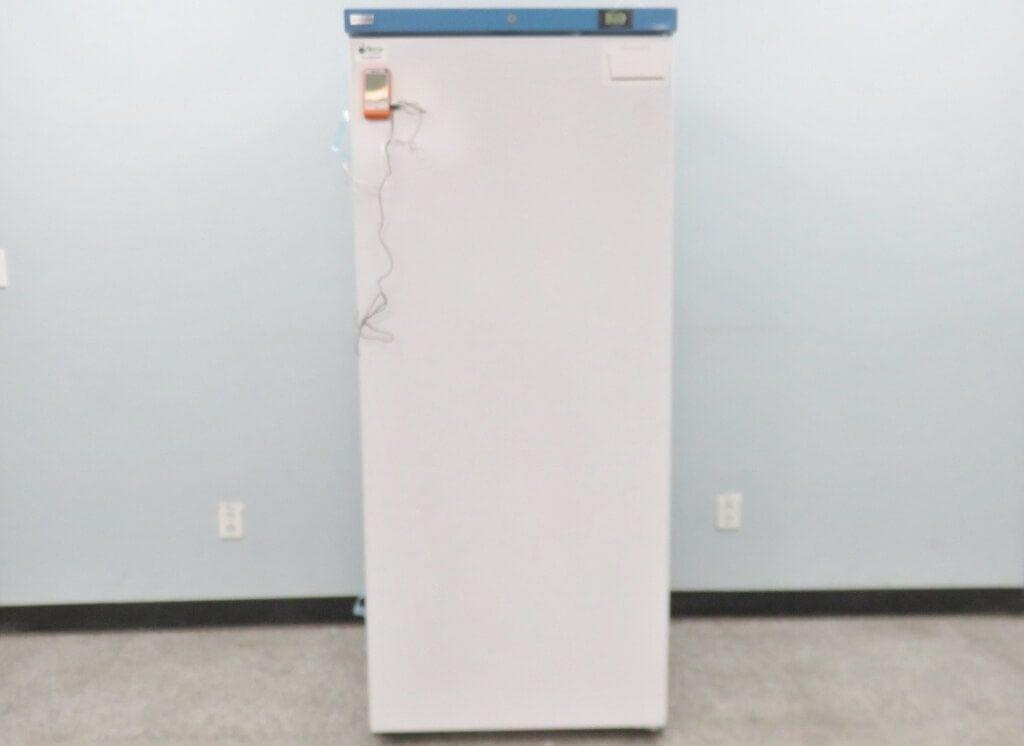 Accucold UFM19W/AFM19W Upright Laboratory Freezer -20°C, 18.3 cu.ft., Manual Defrost