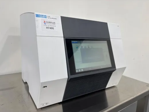 Agilent AriaDx Real-Time PCR System with Integrated Touchscreen and Compact Design